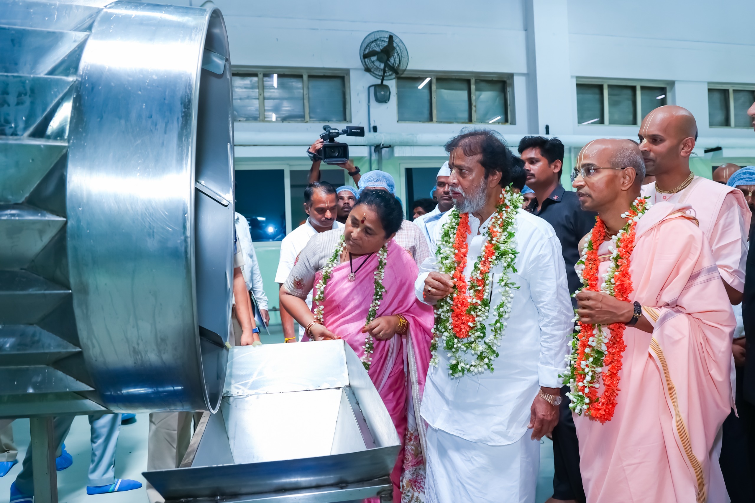 WhatsApp Image 2025-10-26 at 12.51.21 PM