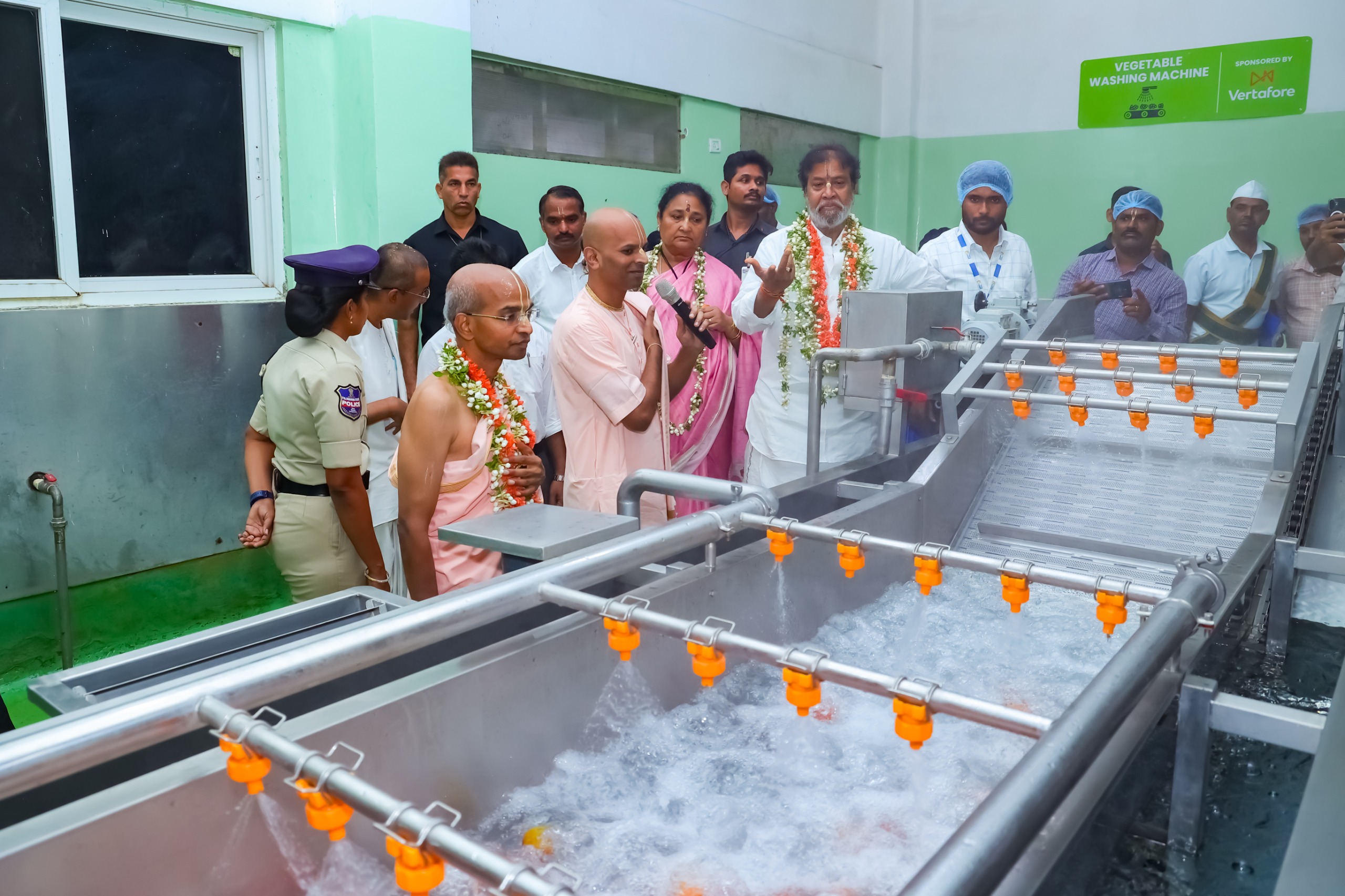 WhatsApp Image 2025-10-26 at 12.51.22 PM (1)